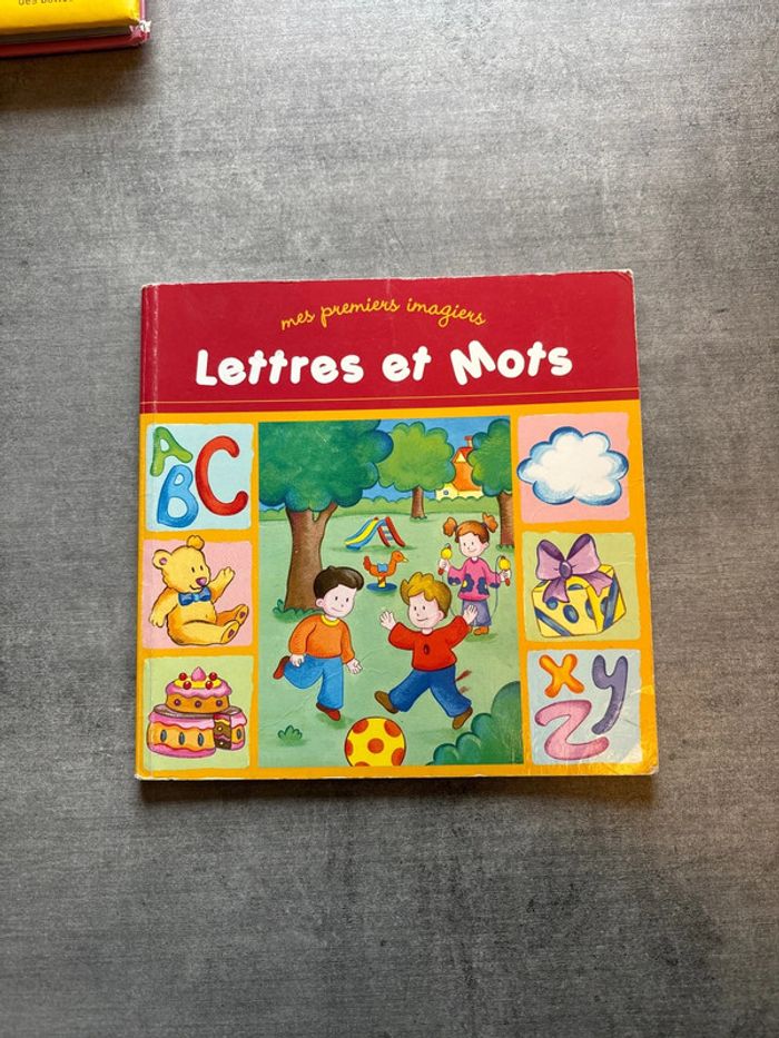 Livre mon premier imagier, lettre et mots
