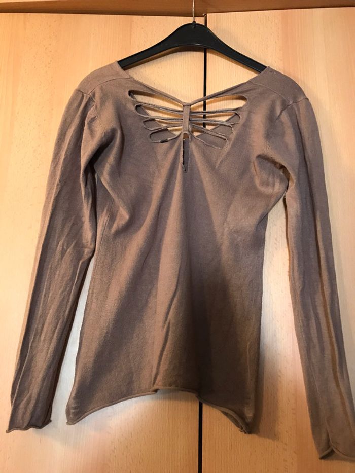 Pull brun - photo numéro 2