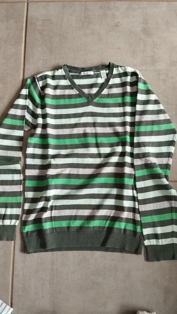 Lot de 5 pulls taille 12 ans garçon - photo numéro 5