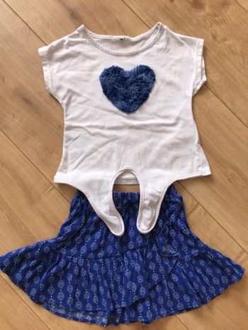 Ensemble jupe et débardeur taille 4 ans