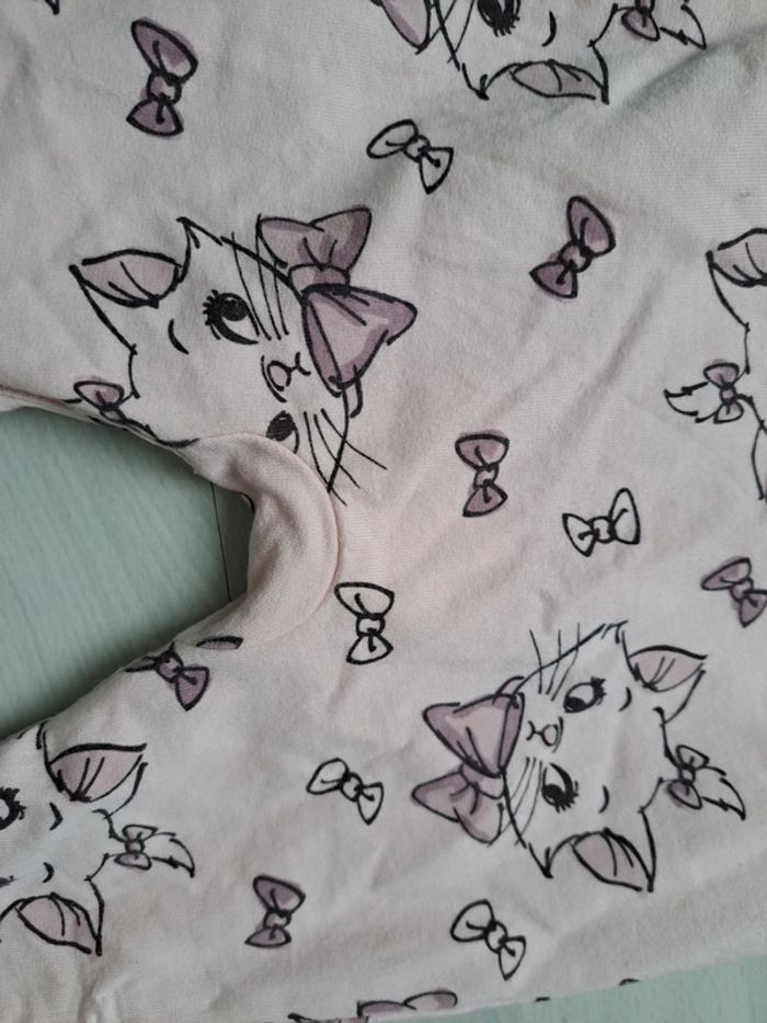 Combinaison 6 mois disney - photo numéro 5