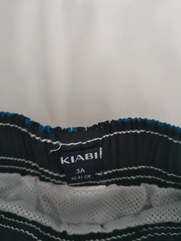 Lot 2 maillots de bain 3 ans - photo numéro 3