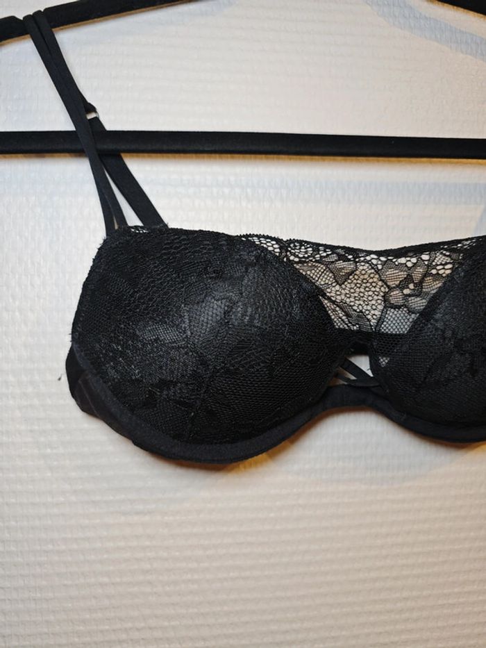 Soutien-gorge Undiz noir en dentelle - photo numéro 2