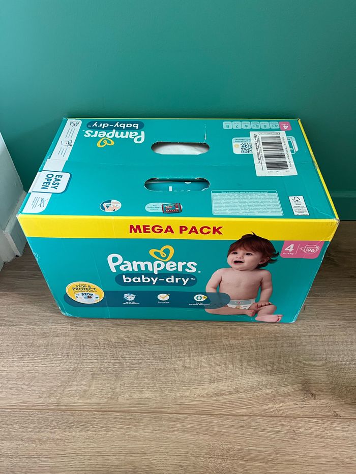 Pampers baby-dry Taille 4 - photo numéro 2