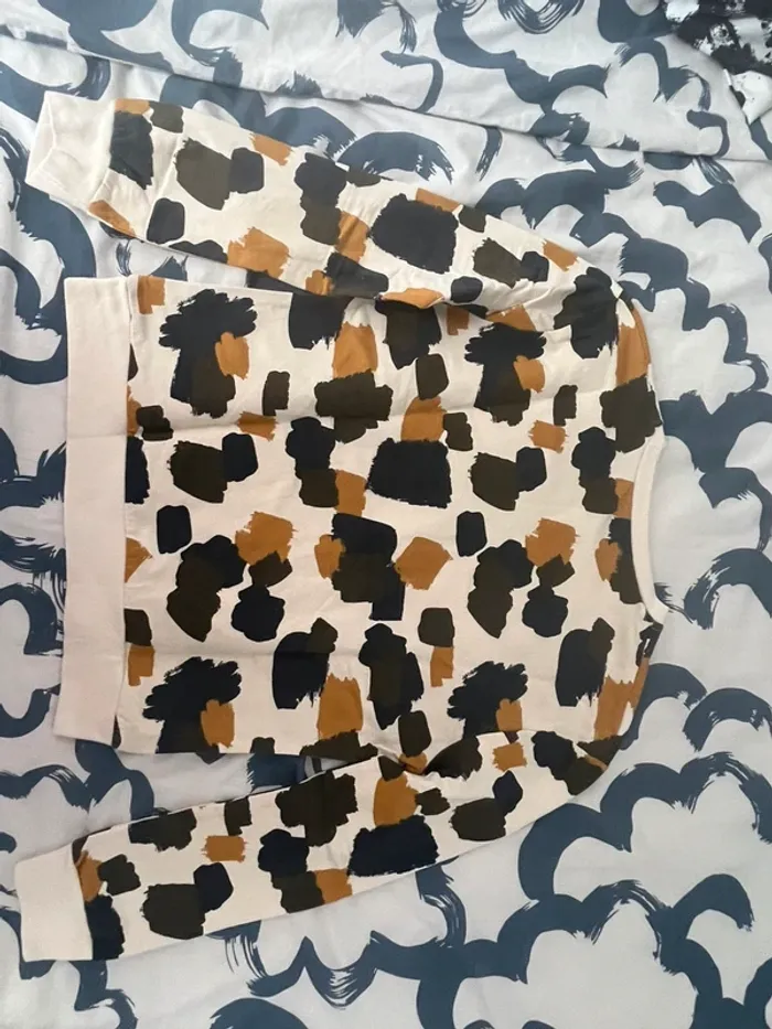 Sweat 8 ans - photo numéro 3