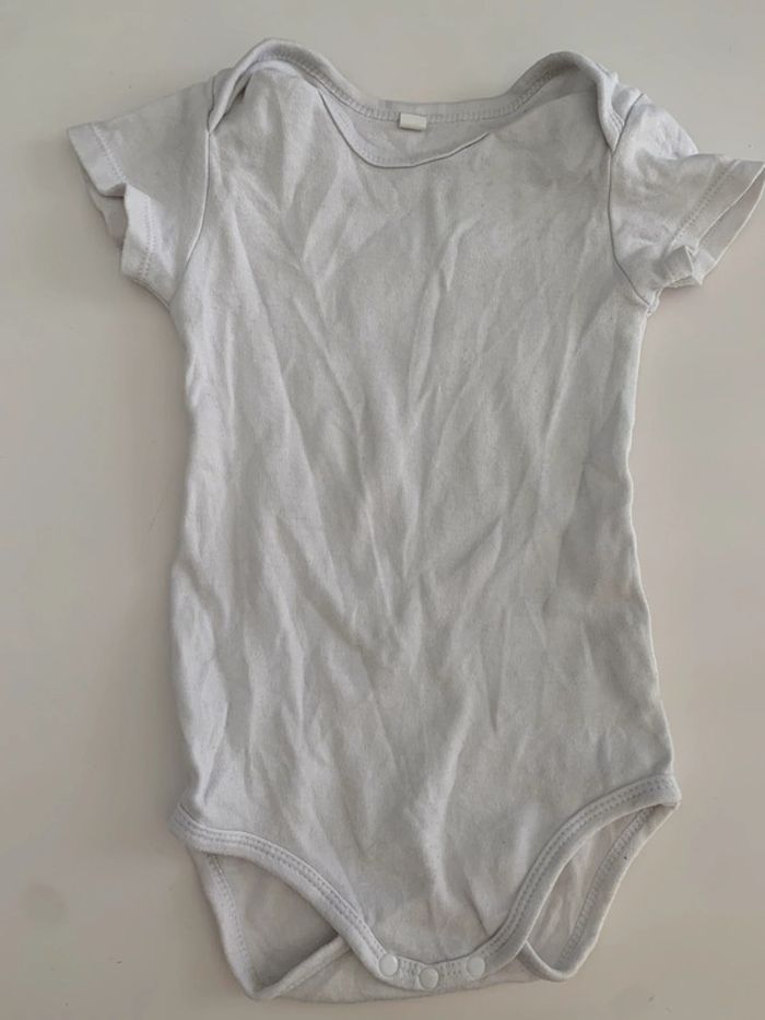 Lot 5 pièces sous-vêtements 24 mois - photo numéro 2