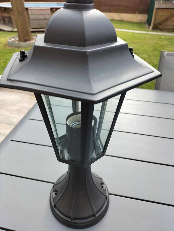 Lanterne extérieure à poser Keria