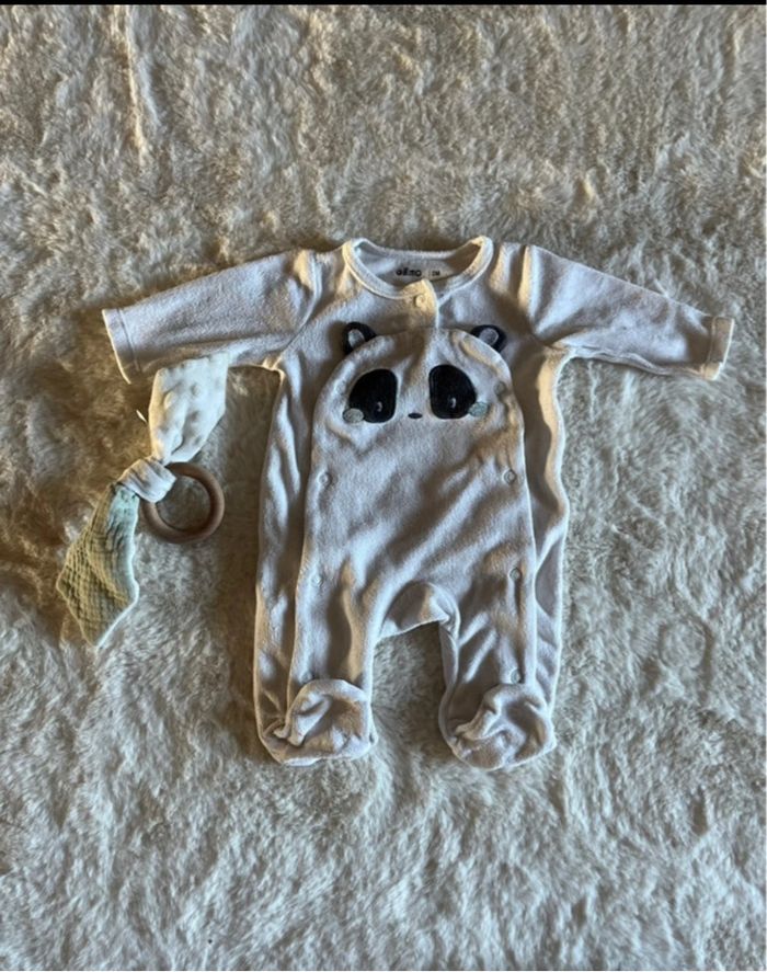 Lot de vêtement 0 mois - photo numéro 2