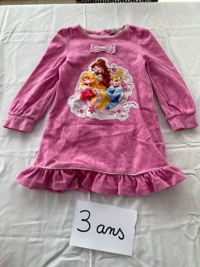 Beau pyjama chemise de nuit velour 3 ans princesse