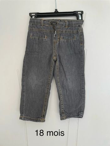 Jeans kiabi 18 mois