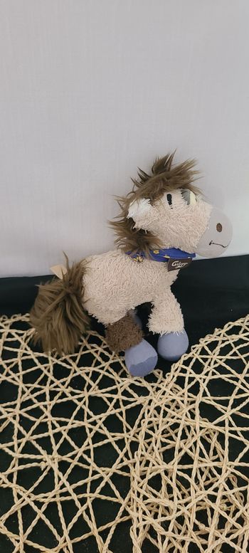 Doudou cheval Galupy foulard bleu fleurs DIDDL