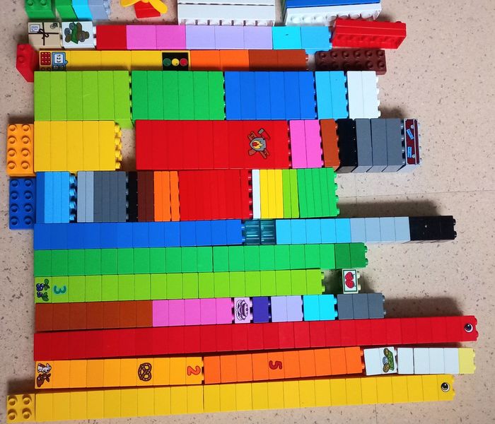 Jeu de construction  lot 435 Lego Duplo multicolores et plaques - photo numéro 2
