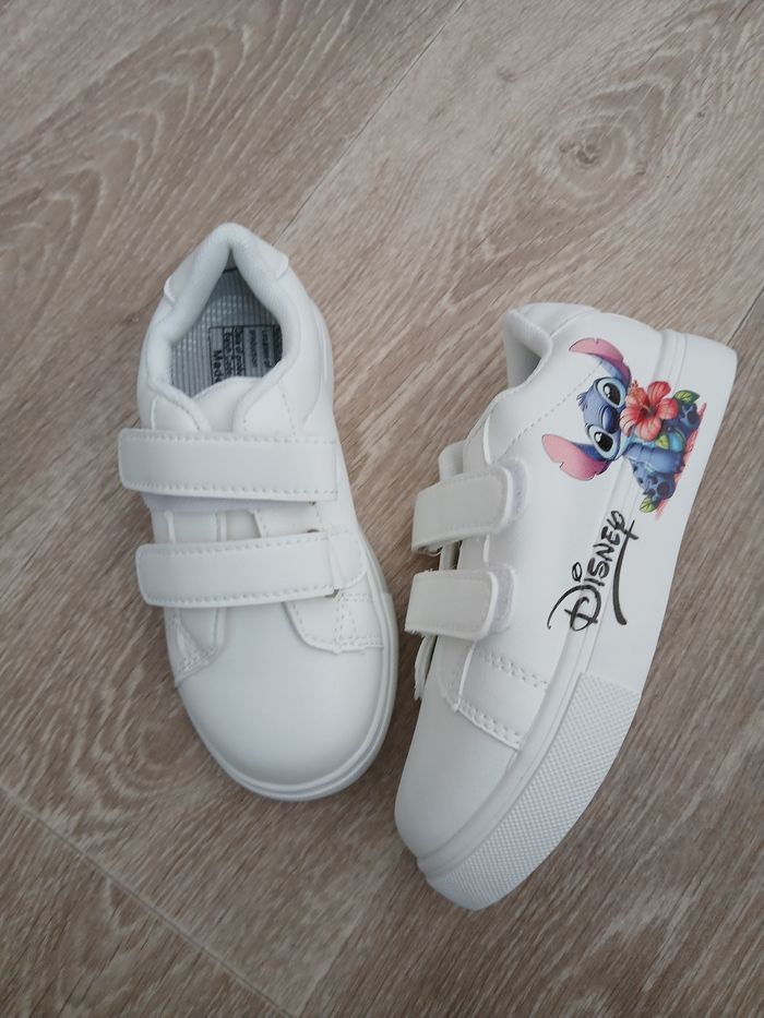 Baskets neuves Stitch petite fille - photo numéro 10