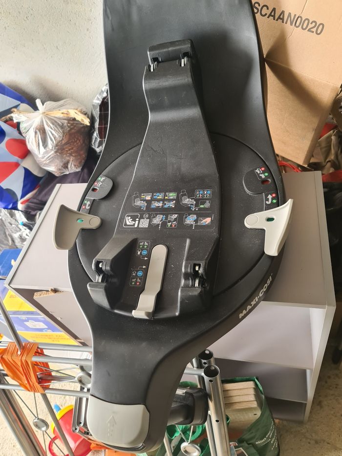 Siège Auto  socle 360 - photo numéro 4