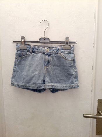 Short en jean Kiabi Taille 9 ans