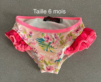 Maillot de bain culotte taille 6 mois Catimini