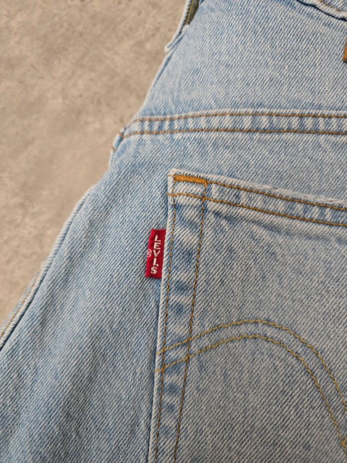 Short Levi's 501 vintage custom délavé bandes logo taille haute frangée tendance - photo numéro 7