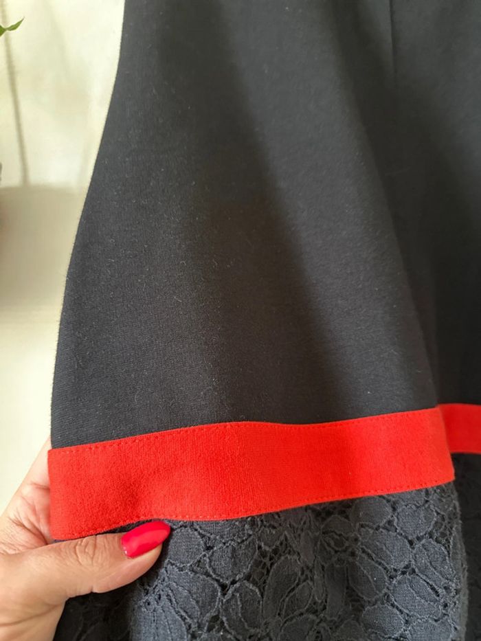 Robe bi matière dentelle T42 - photo numéro 4