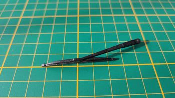 Essuie-glace droit 100A pièce détachée Porsche 911 Carrera RS 2.7 1/8 1/8ème Altaya #B37