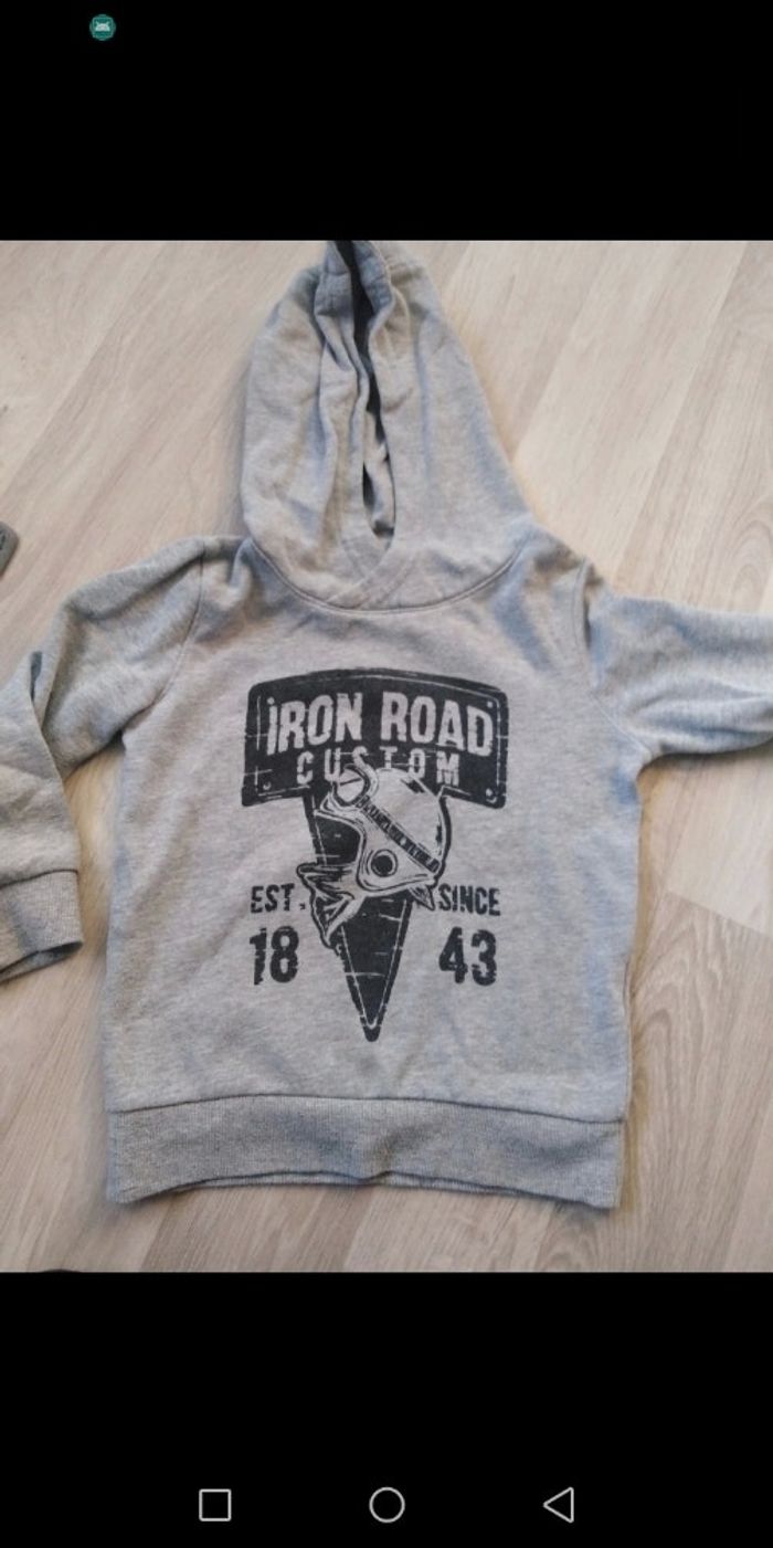 Sweat garçon 4 ans