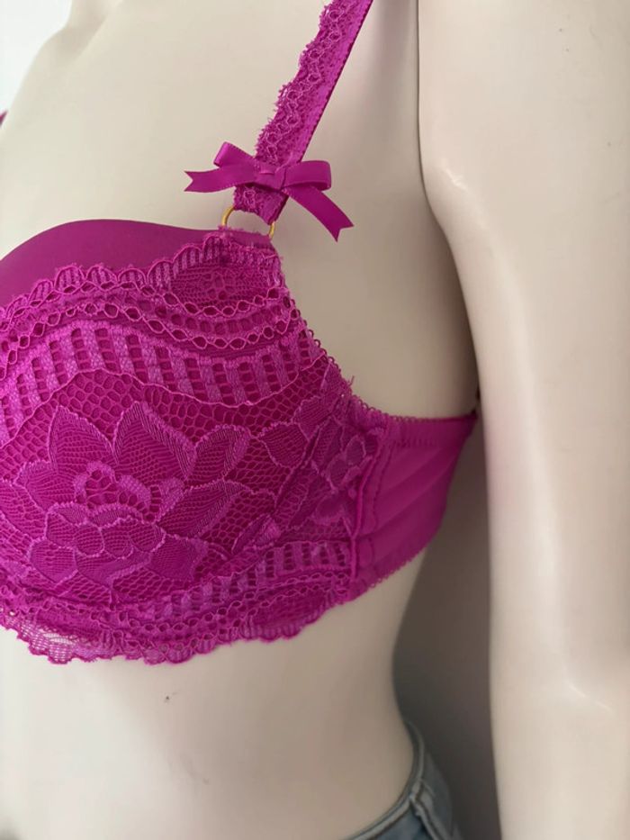 🌺Soutien-gorge push up violet avec dentelle Taille EU 75B/ FR 90B🌺 - photo numéro 5