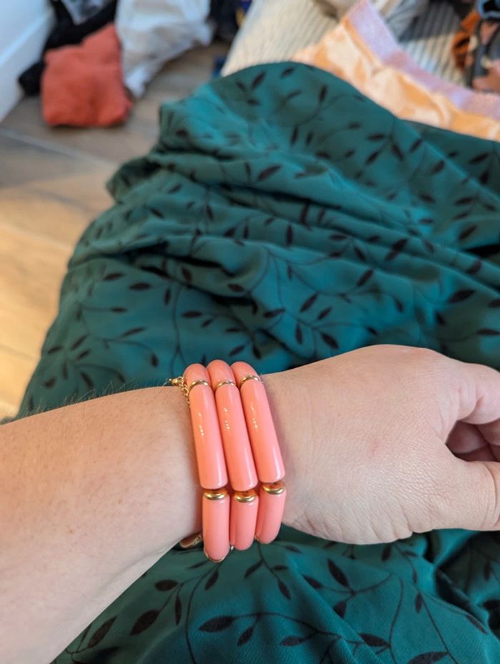 Lot de 3 bracelets tendance en résine corail - photo numéro 2