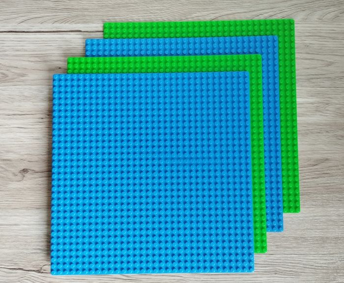 LEGO 4 plaques 25x25 cm - photo numéro 4