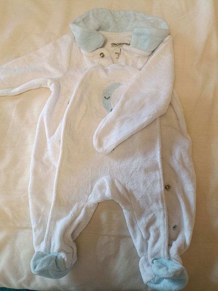 Pyjama 1 mois - photo numéro 3