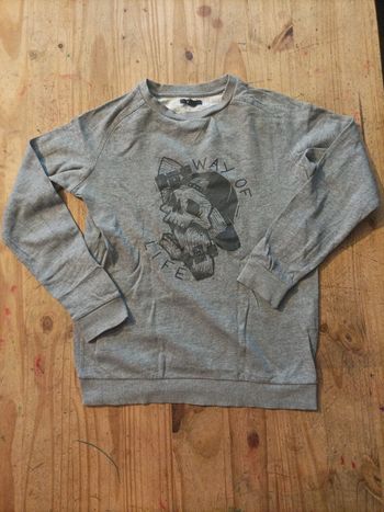 Sweat col rond tête de mort