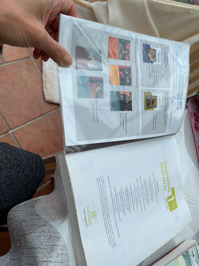 Livre scolaire -Empreintes littéraires 1 S - Magnard - photo numéro 3