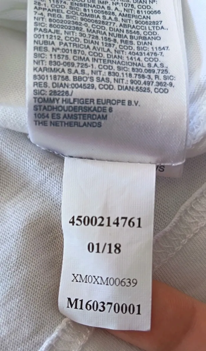 T-shirt à manches courtes Tommy Hilfiger taille L - photo numéro 9