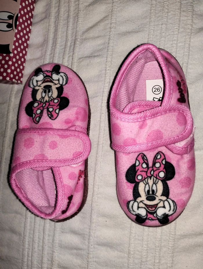 Chaussons Disney Minnie 26 - photo numéro 2