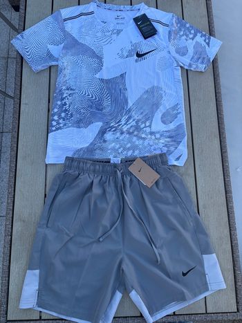 Ensemble Nike running division short t shirt gris 