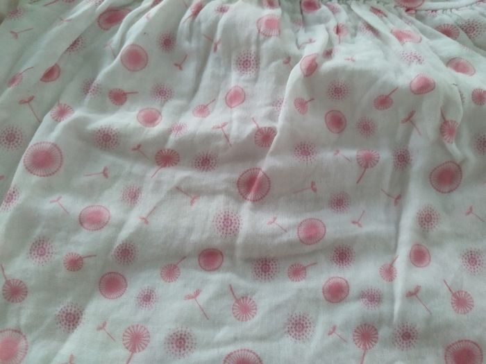 Robe évasée blanche et rose neuve - photo numéro 2