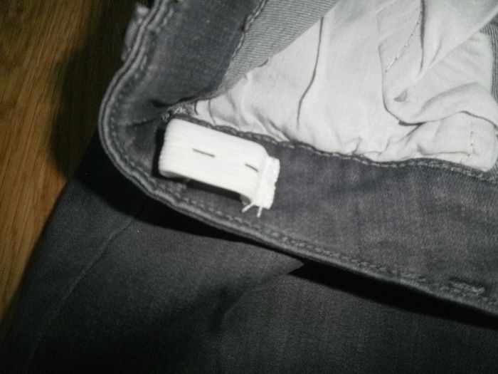 Pantalon en jeans Slim Fille 16 ans - NEUF - photo numéro 3