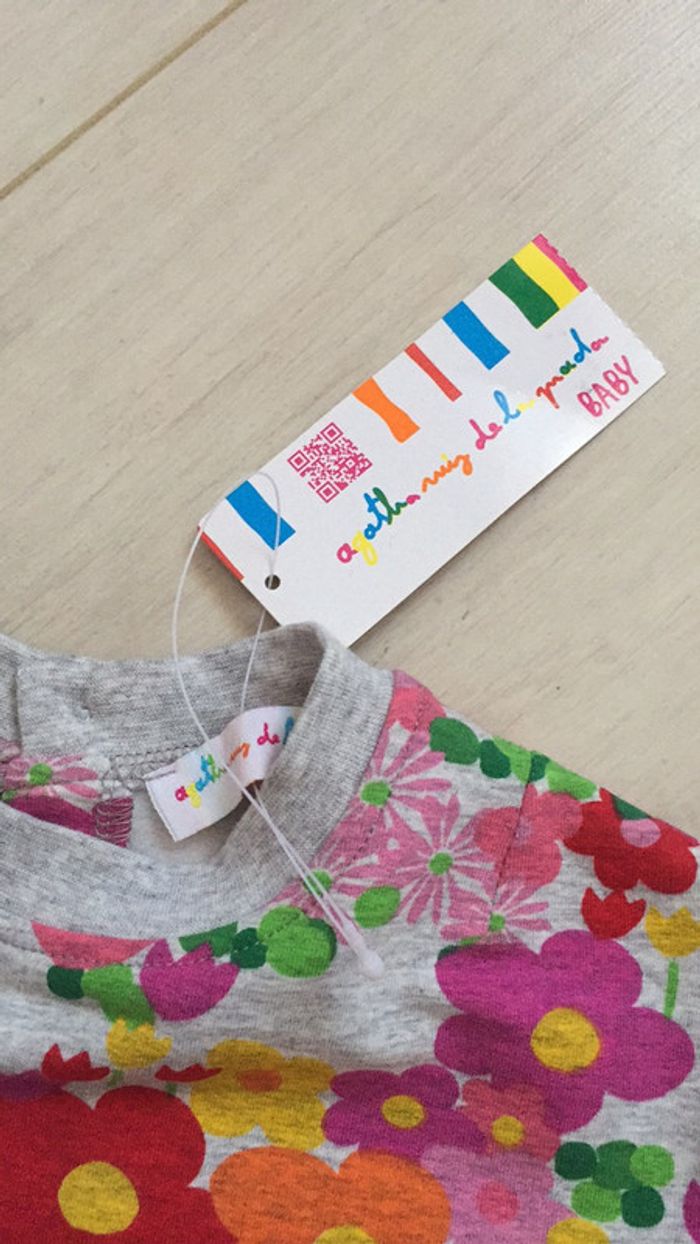 Pull court Agatha Ruiz de la prada 18 mois . Fleurs - photo numéro 2