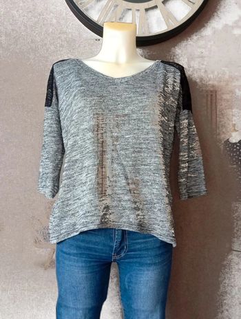 T-shirt taille M in extenso