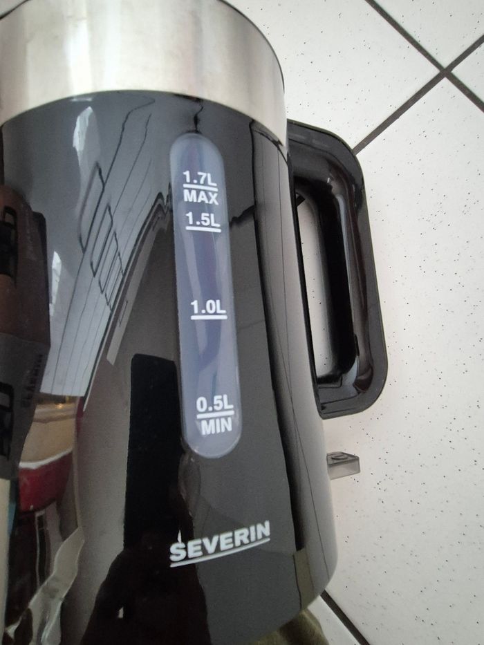 Bouilloire  état proche du neuf - photo numéro 3