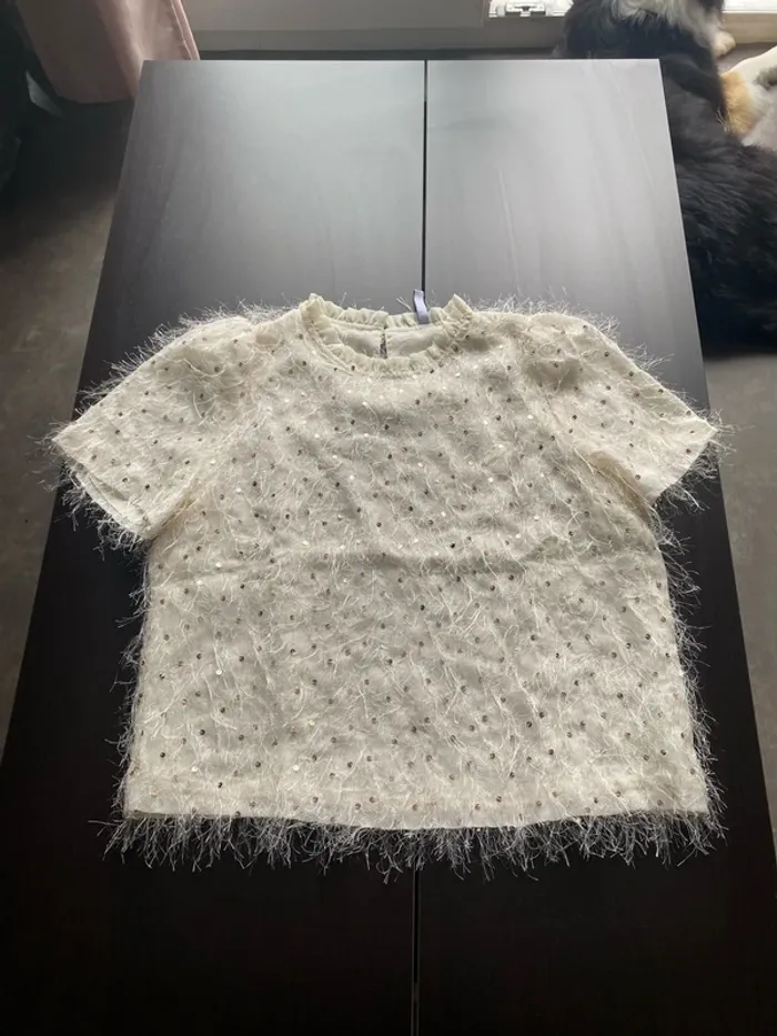 Haut paillettes beige neuf Taille L - photo numéro 2