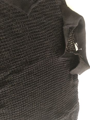 Vend pulls été en coton noir moderne jamais porté 