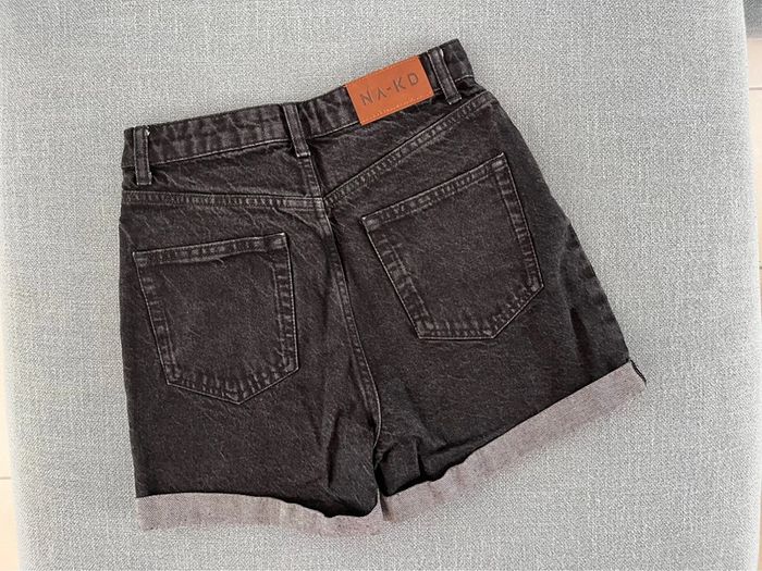 Short en jean Na-kd taille 34 - photo numéro 2