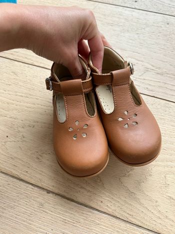 Chaussures en cuir tichoups
