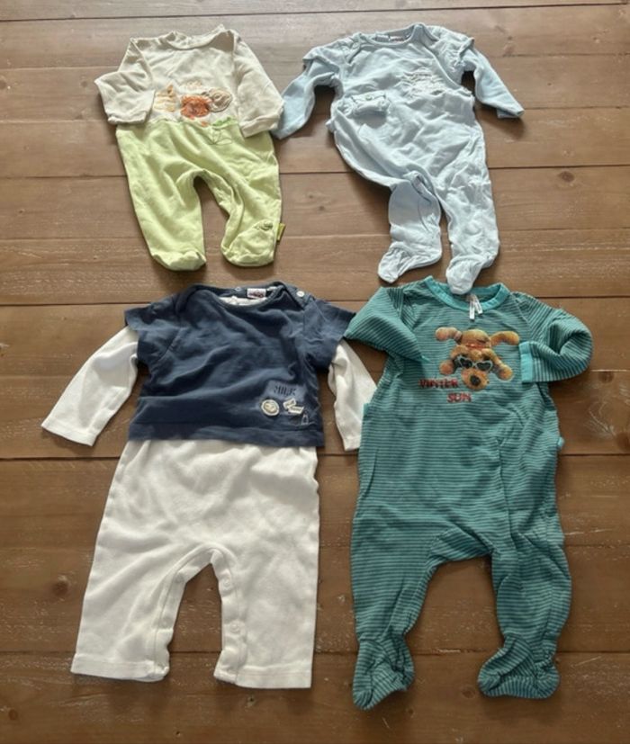 Lot de vêtements garçon 12 mois - photo numéro 4