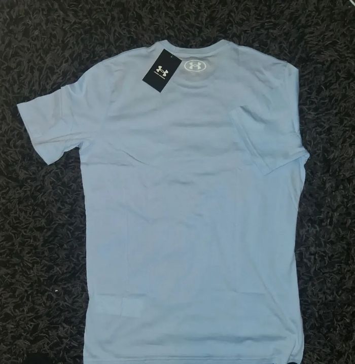 T-shirt under armour bleu ciel - photo numéro 4