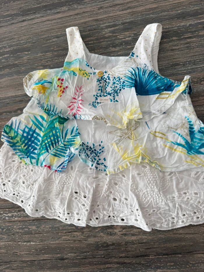 Magnifique petit t-shirt sans manche fille 3 ans catimini - photo numéro 3
