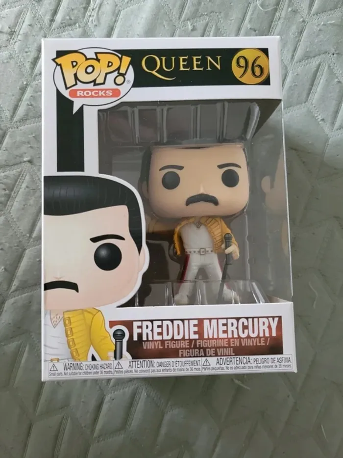 Pop  queen 96 freddy mercury