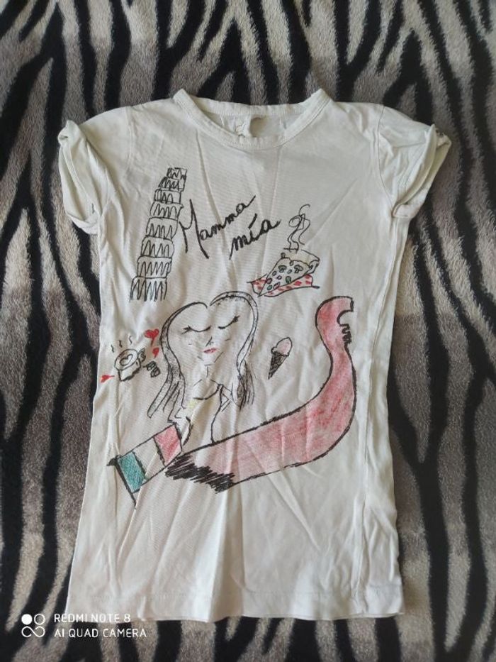 T-shirt