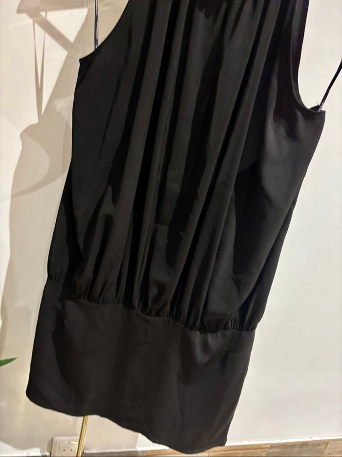 Robe dos nu taille 38 - photo numéro 4