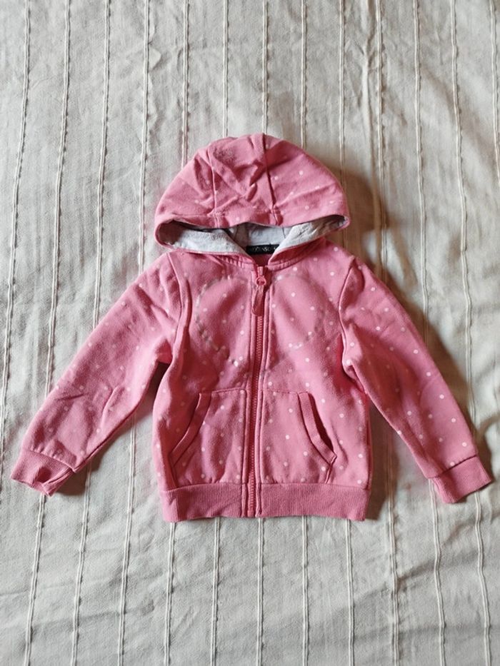 veste zippéé a capuche 4 ans