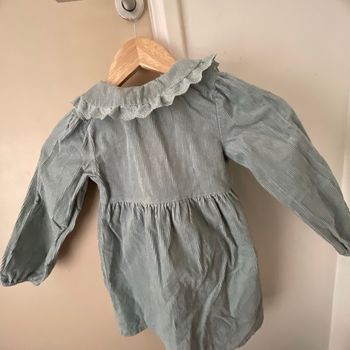 Robe 7 / 8 ans primark